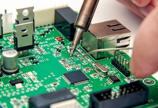 Standard PCB Thickness and Optimization